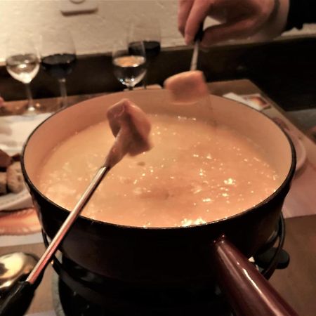 Hotel-Restaurant Grina Simplon 外观 照片