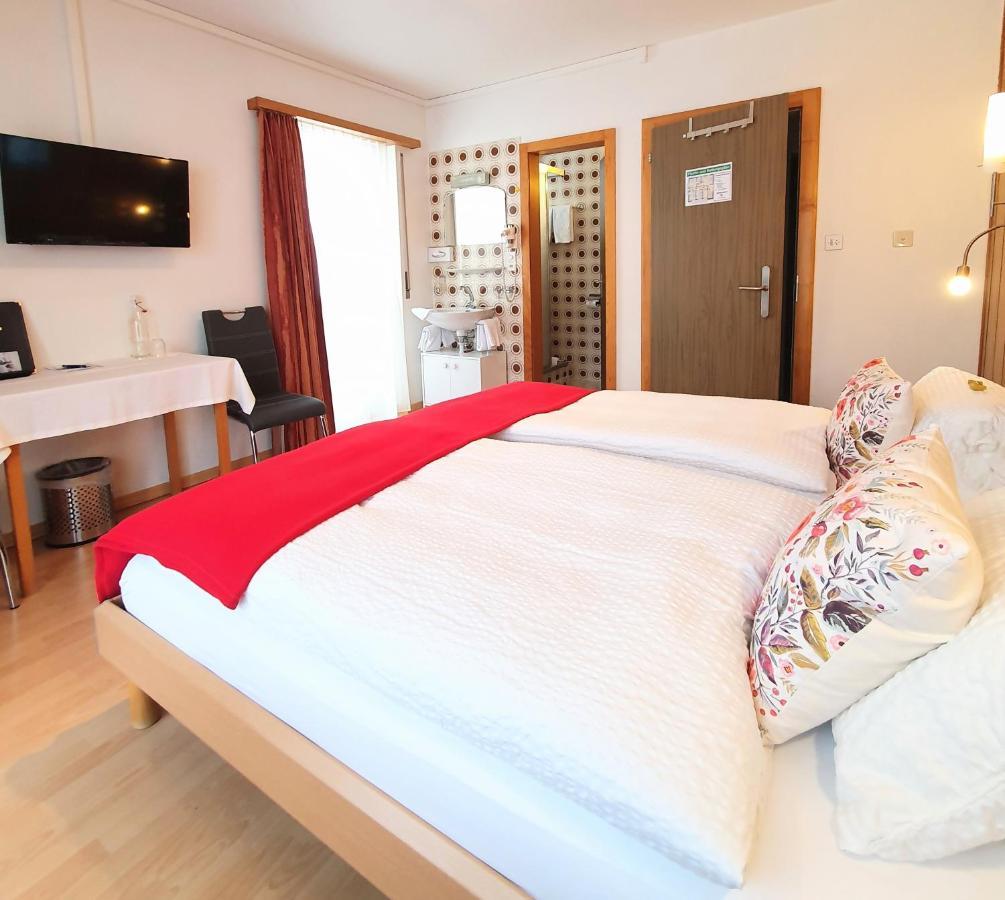 Hotel-Restaurant Grina Simplon 外观 照片