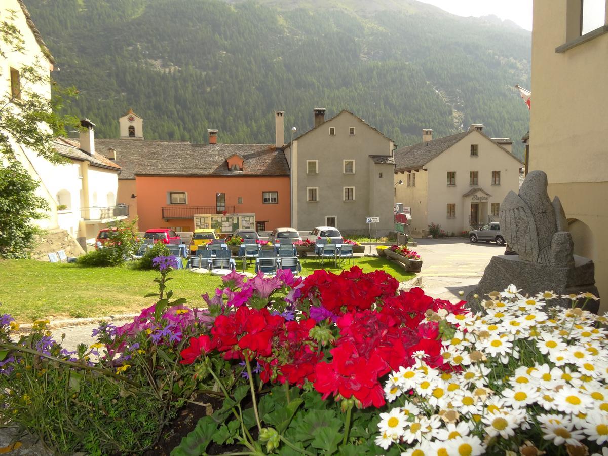 Hotel-Restaurant Grina Simplon 外观 照片